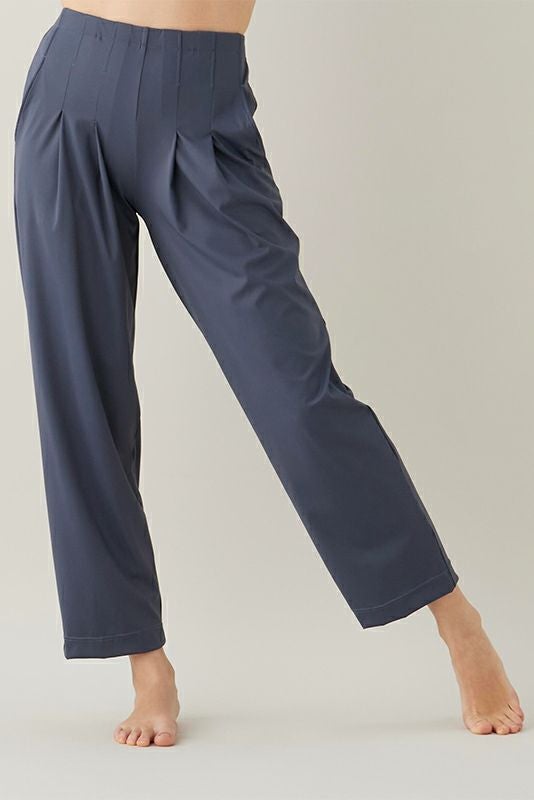 シュエットパンツ | オンラインショップsuria シュエットパンツ | オンラインショップsuria